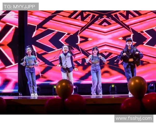 广州街舞队的奋斗与荣耀:一段激情燃烧的街舞纪实之旅 广州街舞队的奋斗与荣耀:一段激情燃烧的街舞纪实之旅