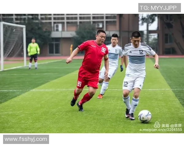 重庆足球队选拔赛点评:比赛经验与表现的深度分析与反思 重庆足球队选拔赛点评:比赛经验与表现的深度分析与反思