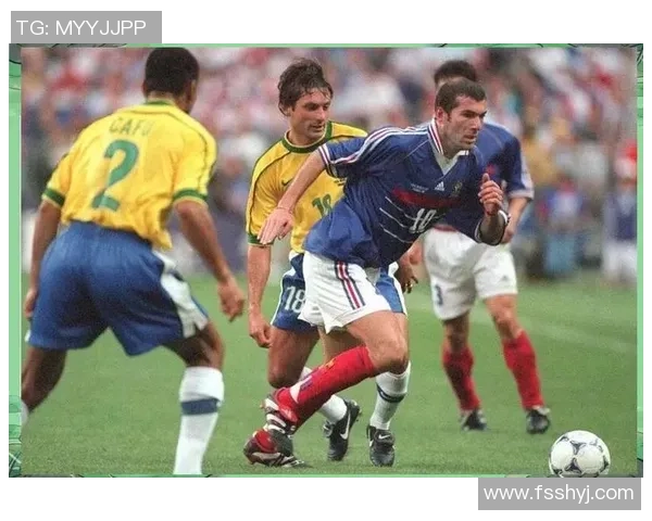 足球明星外号全解析揭秘他们背后的故事与传奇 足球明星外号全解析揭秘他们背后的故事与传奇